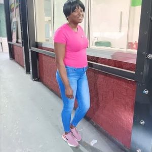 Meet your Posher, Antonine